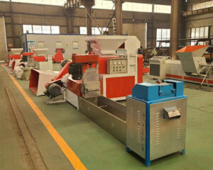 Гранулятор пены / комкообразующая машина